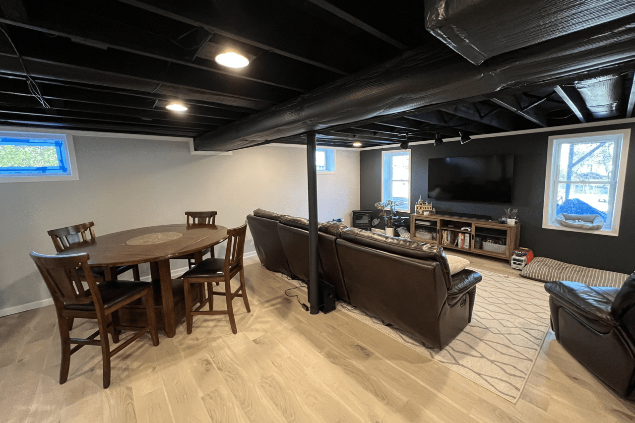 renovate image 222